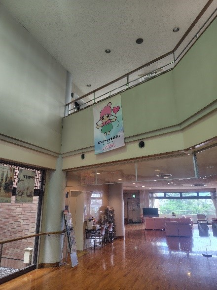 福祉会館３階吹き抜け